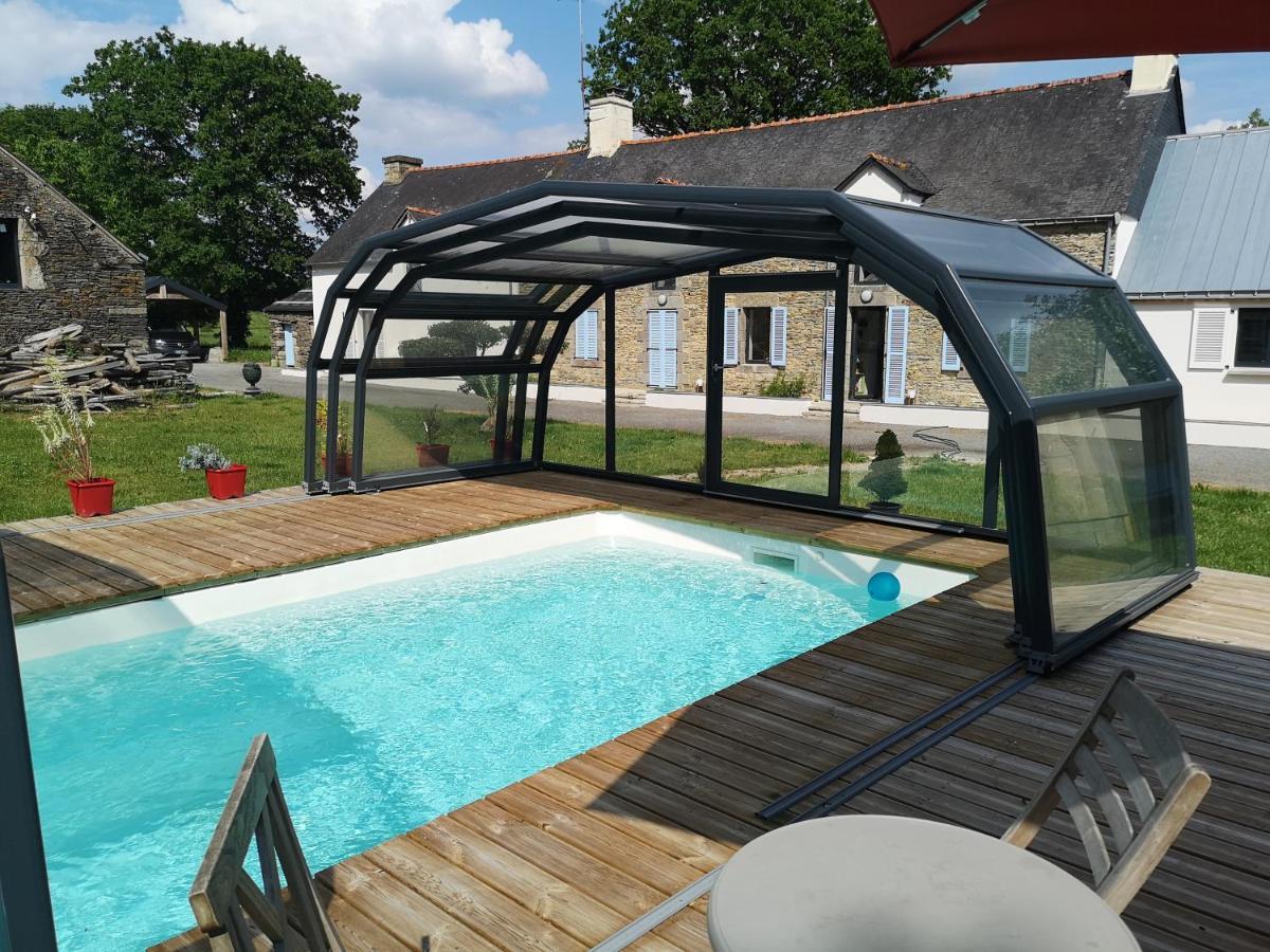 La Galnais Villa Ploërmel Exteriör bild